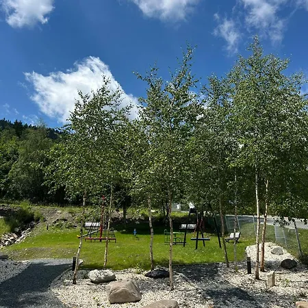 Apartment Z Widokiem Na Gory- Czarna Gora-sienna
